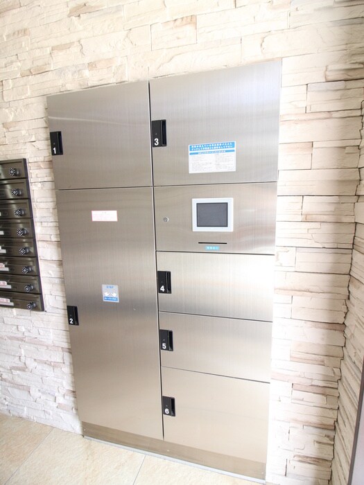 アンリ北詰の物件外観写真