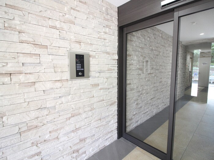 アンリ北詰の物件外観写真