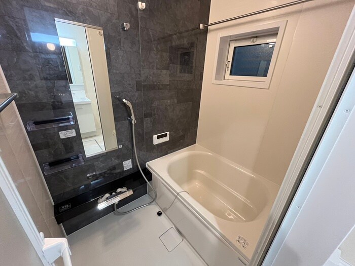 GRAMM桂北滝川C棟の物件内観写真