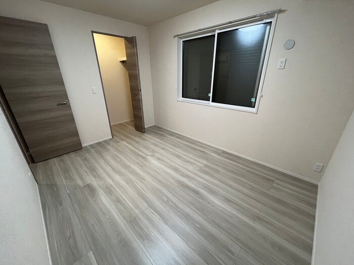 GRAMM桂北滝川C棟の物件内観写真