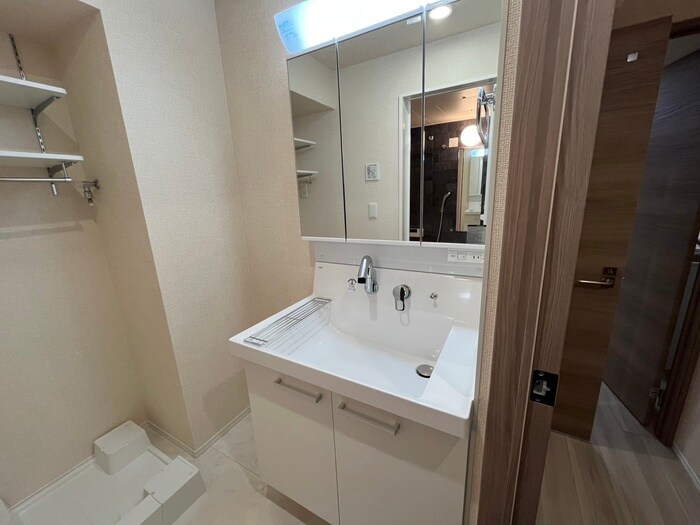 GRAMM桂北滝川C棟の物件内観写真