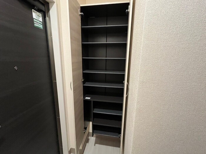 GRAMM桂北滝川C棟の物件内観写真