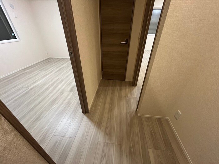 GRAMM桂北滝川C棟の物件内観写真