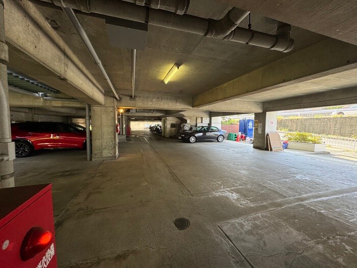 グリースシャトー桃山台の物件外観写真