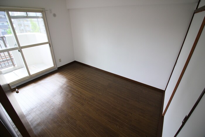 グリースシャトー桃山台の物件内観写真