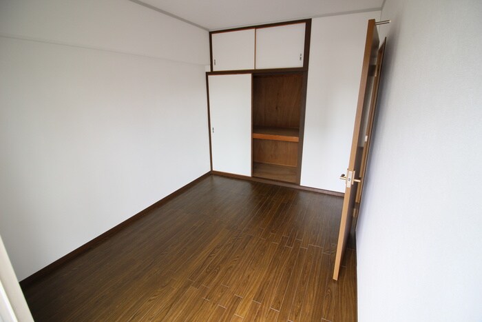 グリースシャトー桃山台の物件内観写真