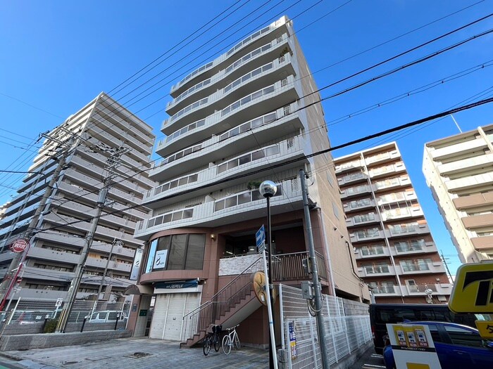 ラ・フォーレ八尾の物件外観写真