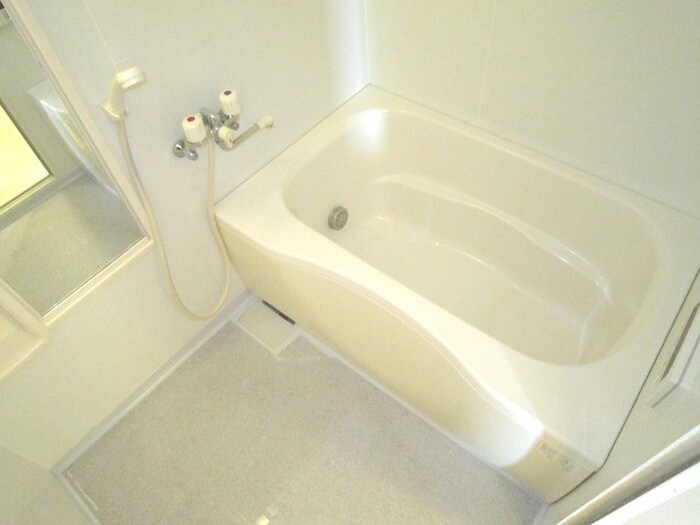 ルミナスコ－トの物件内観写真