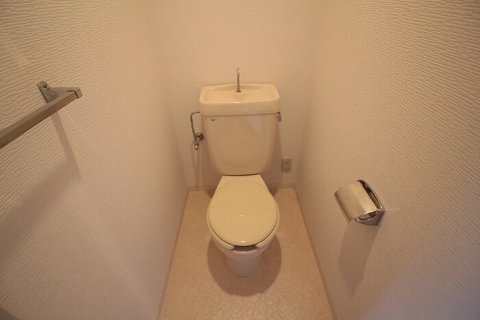 エムグランツ弐番館の物件内観写真