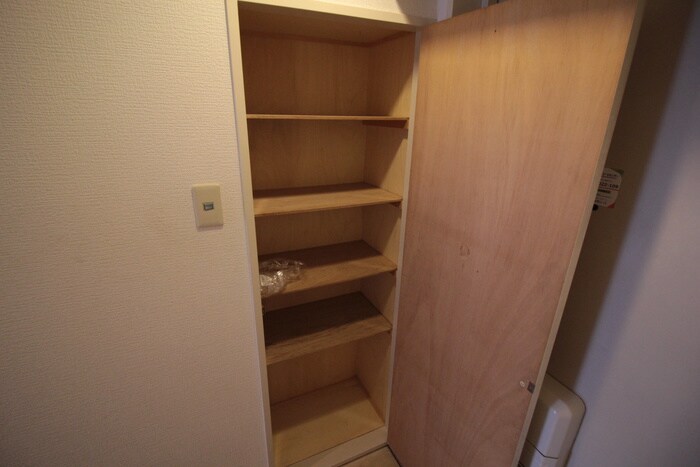 エムグランツ弐番館の物件内観写真