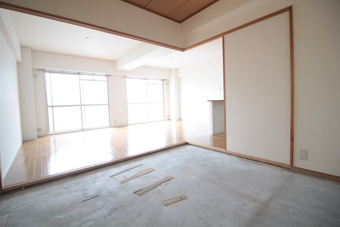 エムグランツ弐番館の物件内観写真