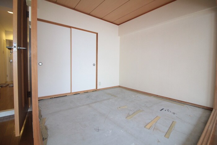 エムグランツ弐番館の物件内観写真