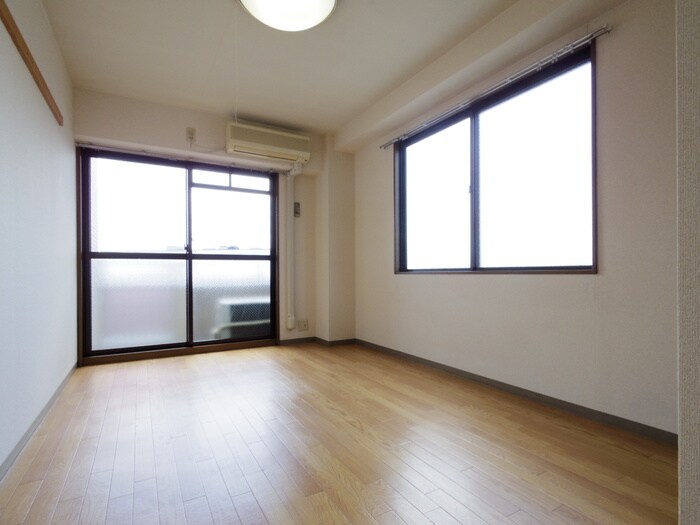 華堂壱番館の物件内観写真