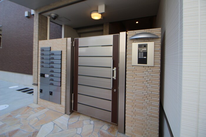 フジパレス堺北長尾イーストの物件外観写真