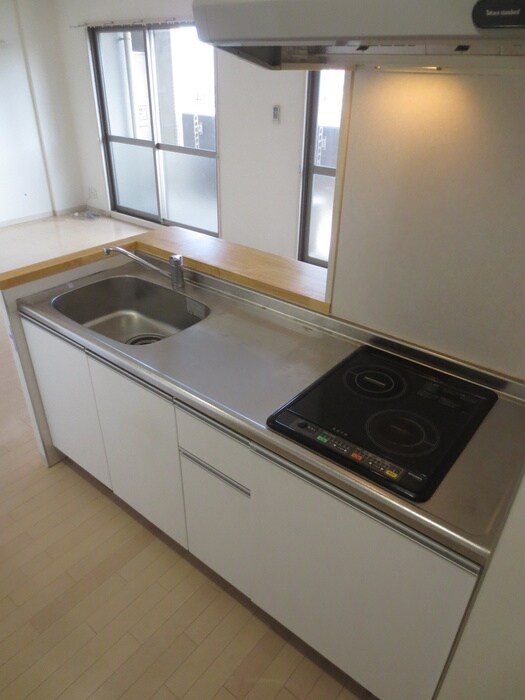 ウィスタリア三国の物件内観写真