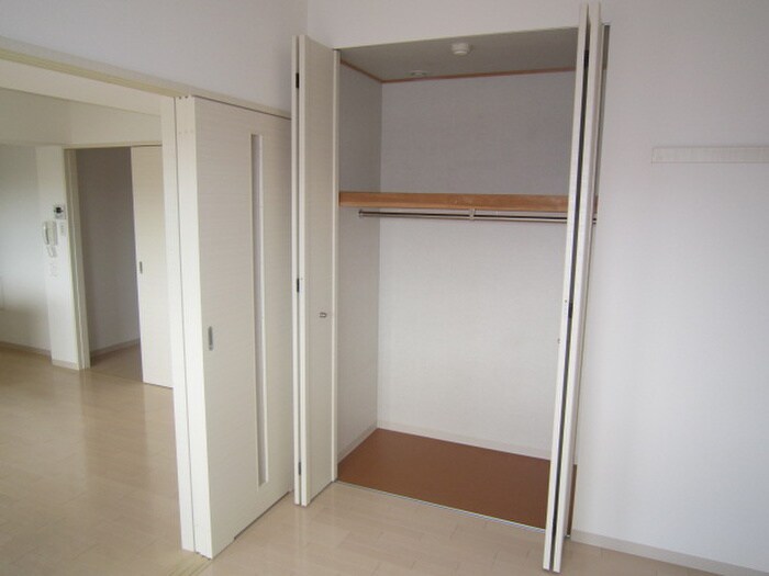 ウィスタリア三国の物件内観写真