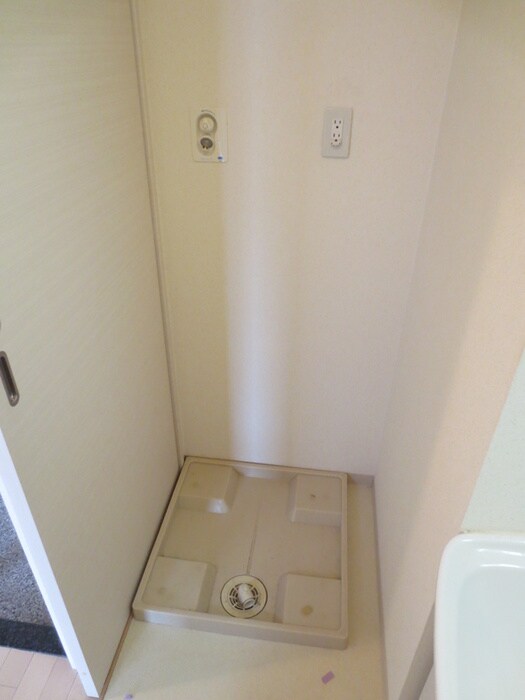 ウィスタリア三国の物件内観写真