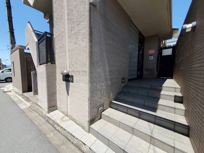 プレスト桃山の物件外観写真