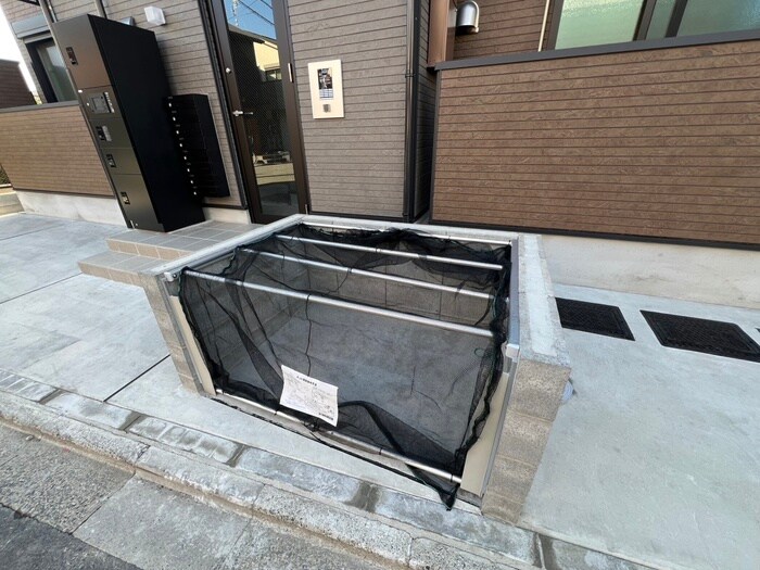 ハーモニーテラス稲荷悠苑の物件外観写真