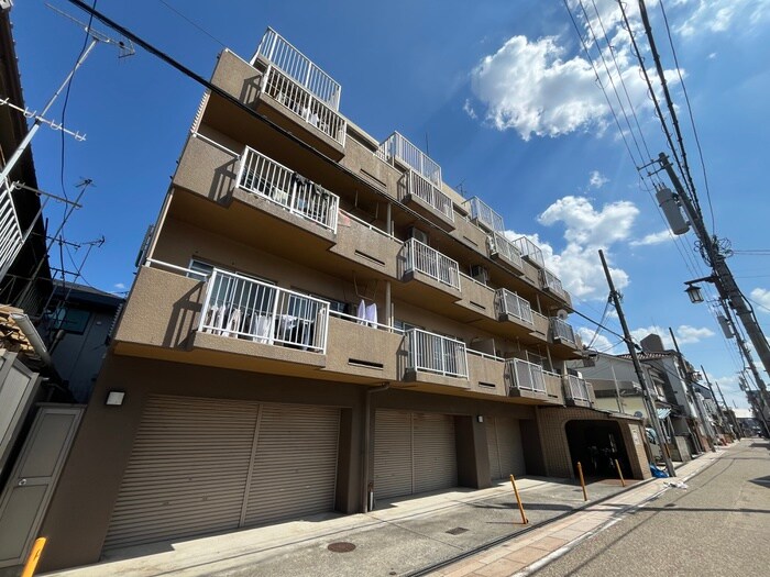 メゾンム－ランの物件外観写真