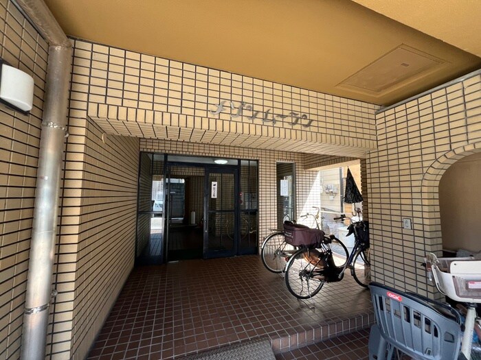 メゾンム－ランの物件外観写真