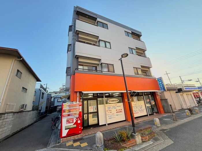 アーバンレジデンスの物件外観写真