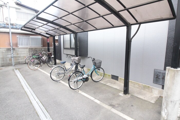 ヒロマンションの物件外観写真