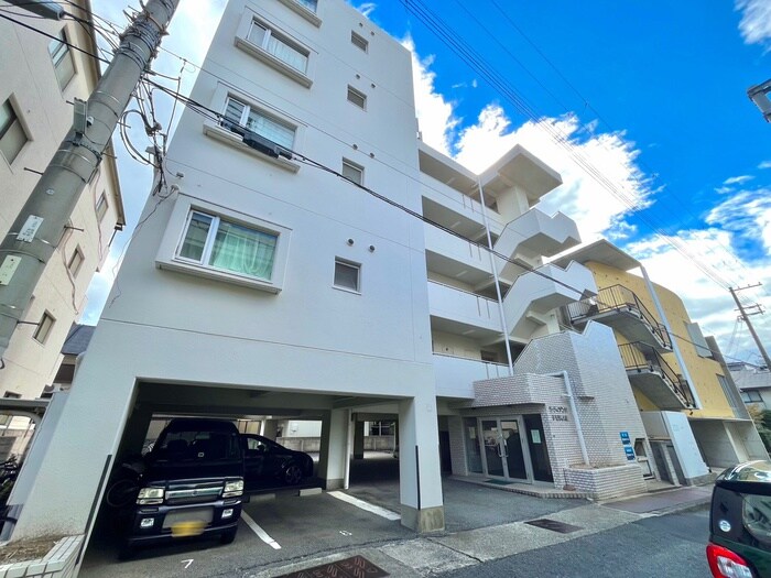 ラヴィアンヌ深江の物件外観写真