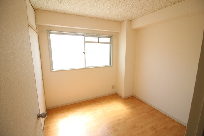 ラヴィアンヌ深江の物件内観写真