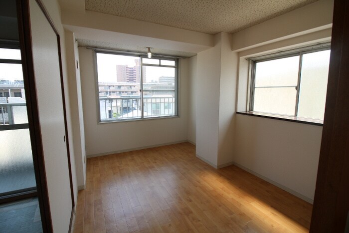 ラヴィアンヌ深江の物件内観写真