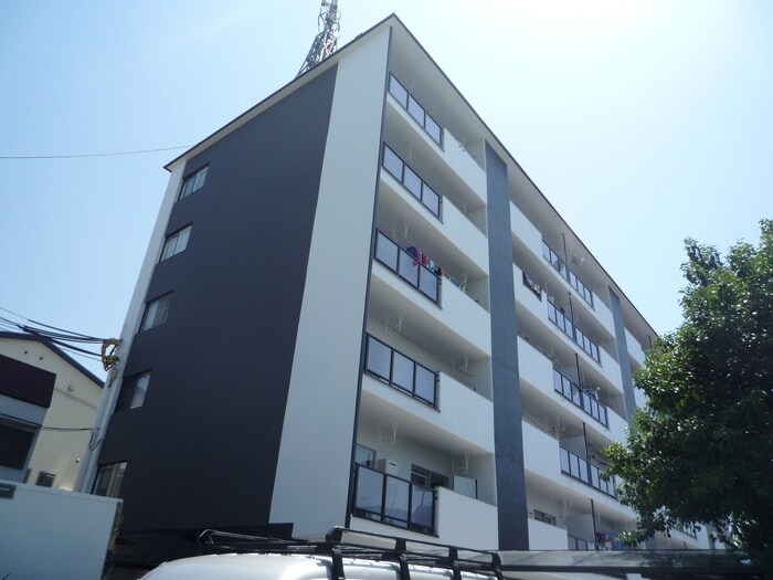 吹東マンションの物件外観写真