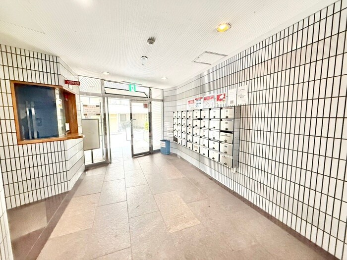 宇治プラザの物件外観写真