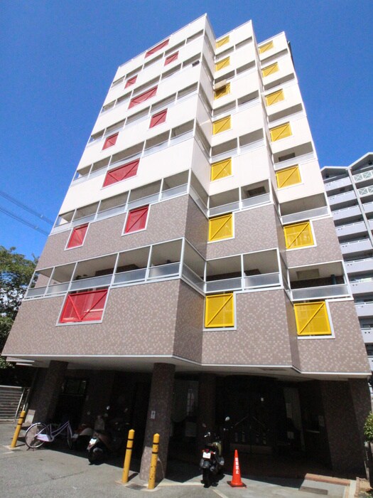 ハイネス石川の物件外観写真