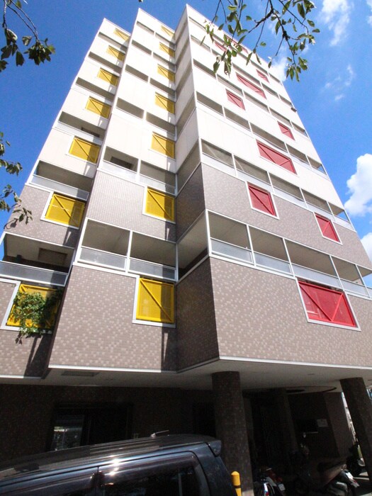 ハイネス石川の物件外観写真