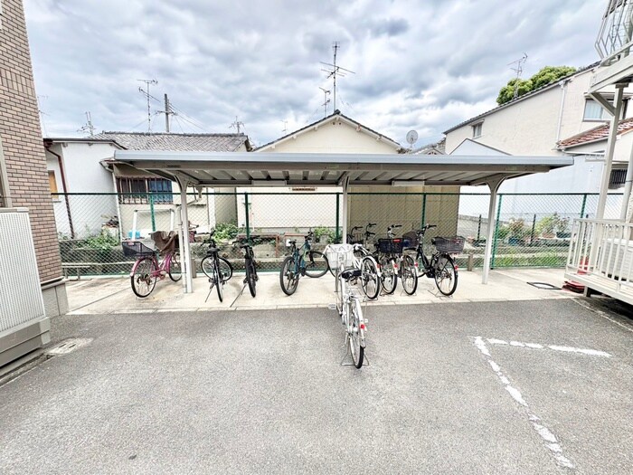 友田ハイツ西棟の物件外観写真