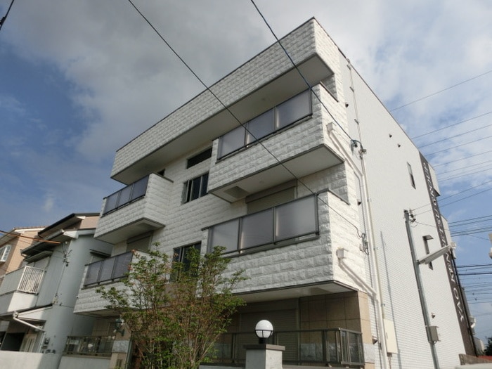 Ｃｈａｎｃｅ西山本の物件外観写真