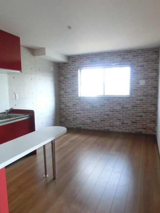 Ｃｈａｎｃｅ西山本の物件内観写真