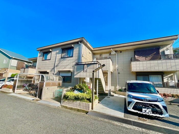 花ハウスの物件外観写真