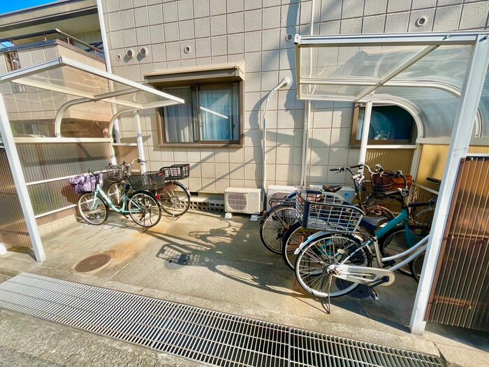 花ハウスの物件外観写真