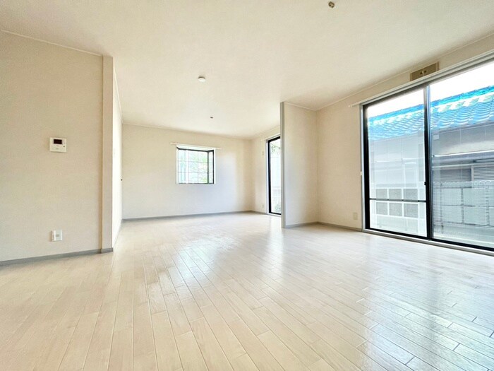 ハイツ野村N棟の物件内観写真