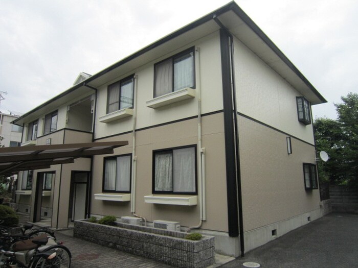 ハイツ野村N棟の物件外観写真