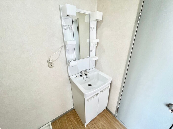 ハイツ野村N棟の物件内観写真