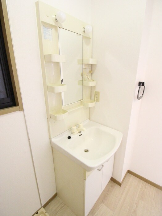 ファミリ－ハイツ２の物件内観写真