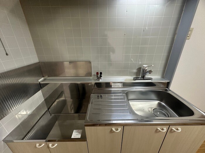 サンビレッヂ新和Ｂ棟の物件内観写真