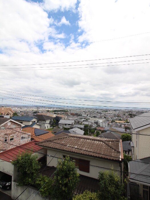 雲雀丘３丁目貸家の物件内観写真