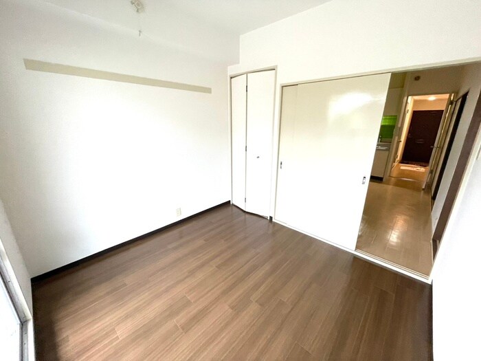 サンロイヤル塚口の物件内観写真