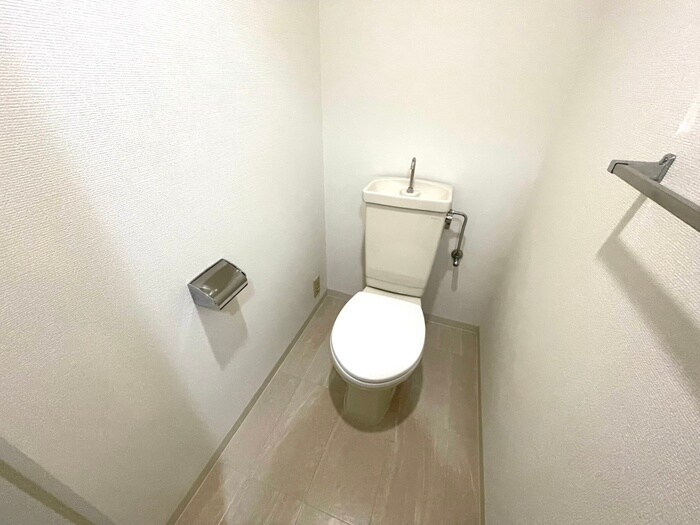 サンロイヤル塚口の物件内観写真