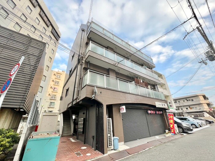 生頼第２ビルの物件外観写真