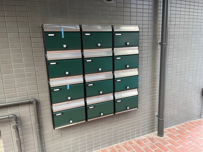 生頼第２ビルの物件外観写真