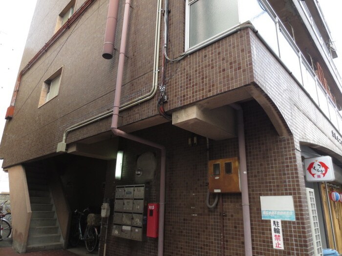 生頼第２ビルの物件外観写真